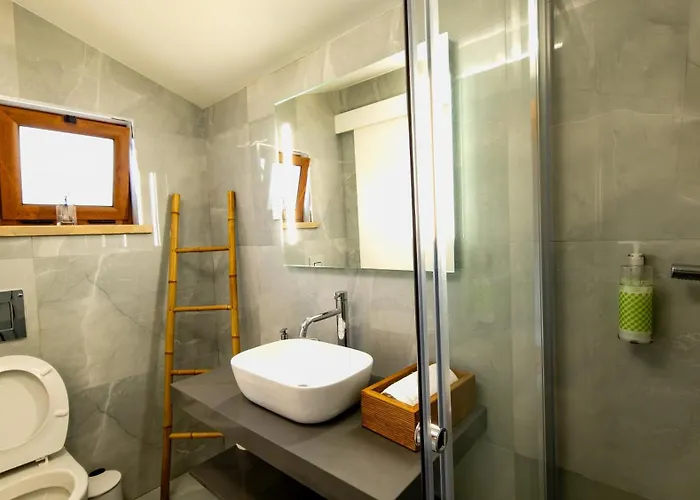 Alpehytte Casa Gil, Quinta Carmo - Alcobaca/ Nazare Alcobaça